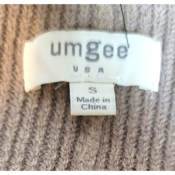 Umgee Oversized Fringe Sweater - Size S - Picture 7 of 9